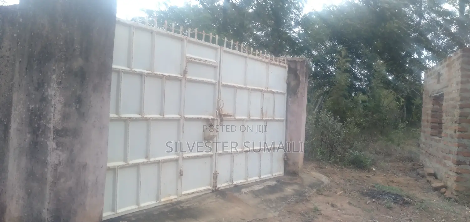 Home With 1acre Land