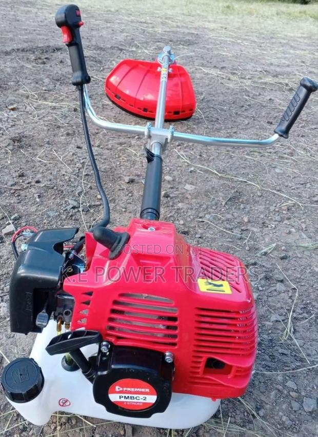 Premium Quality 2 Stroke Brush Cutter - main view