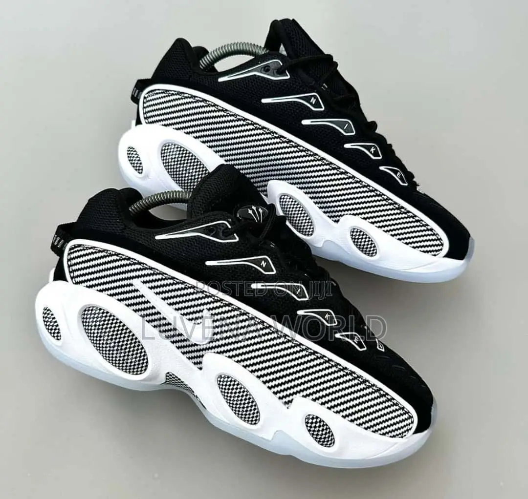 Nocta Sneaker’S