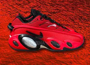 Nocta Sneaker’S