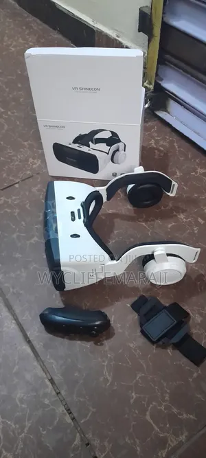 Virtual Reality Glass With Headphone and Remote