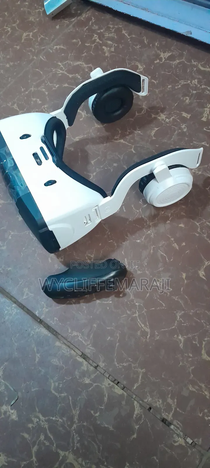 Virtual Reality Glass With Headphone and Remote