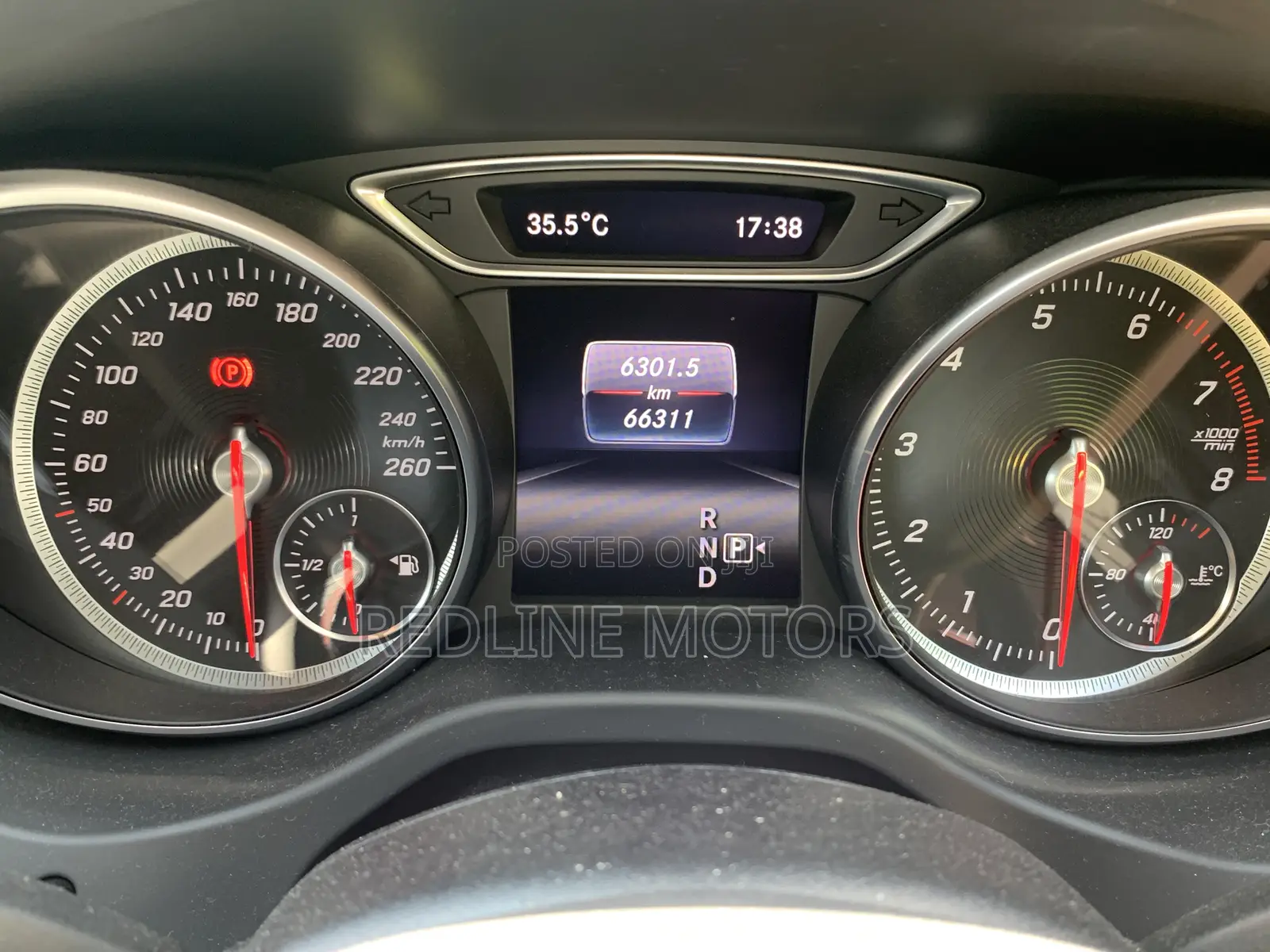 Mercedes-Benz CLA-Class CLA 250 4MATIC Sedan 2017 Red