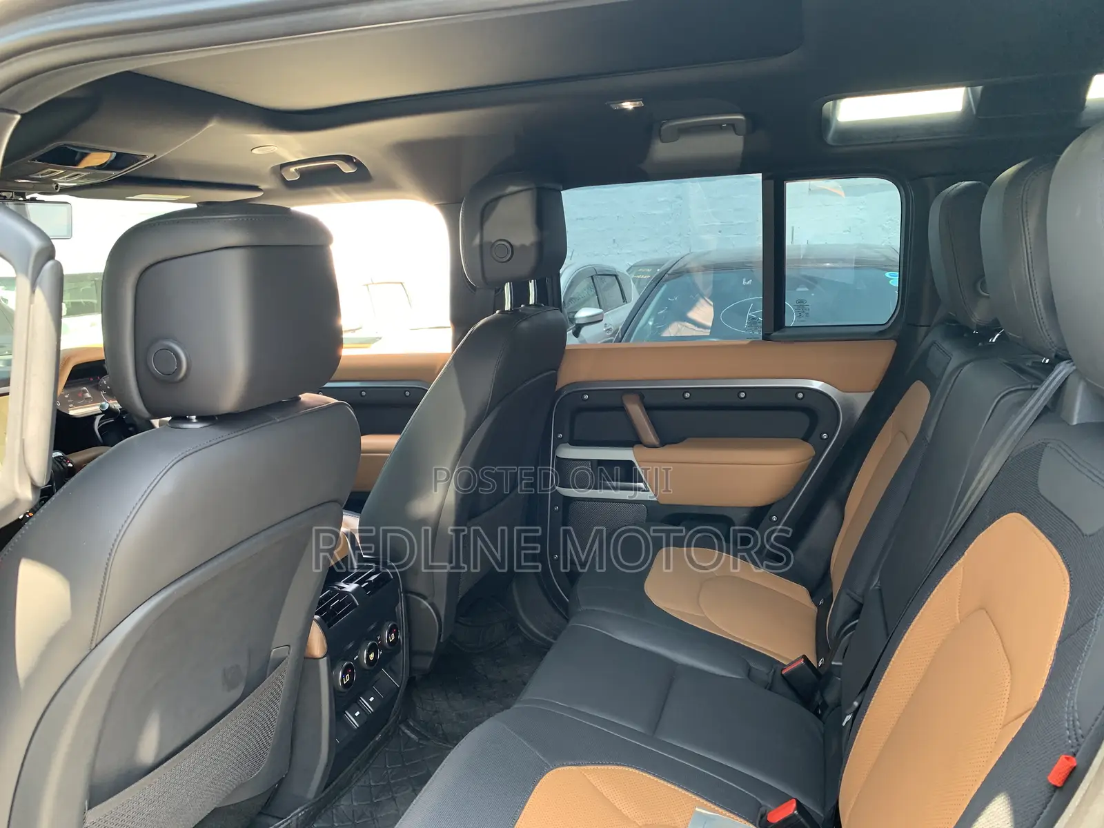 Land Rover Defender X-Dynamic SE 2023 Gray