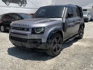 Land Rover Defender X-Dynamic SE 2023 Gray