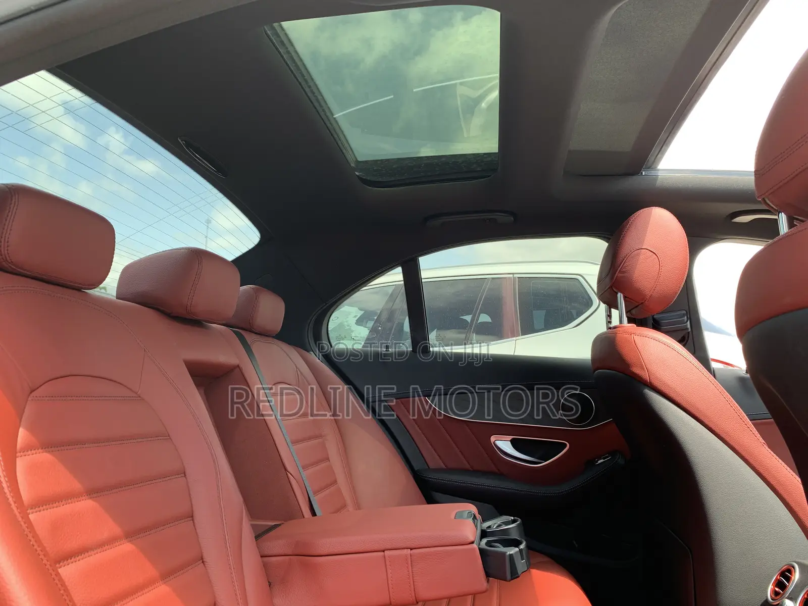 Mercedes-Benz C200 2018 Off white