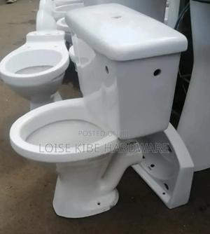 Small Toilet - thumbnail 2