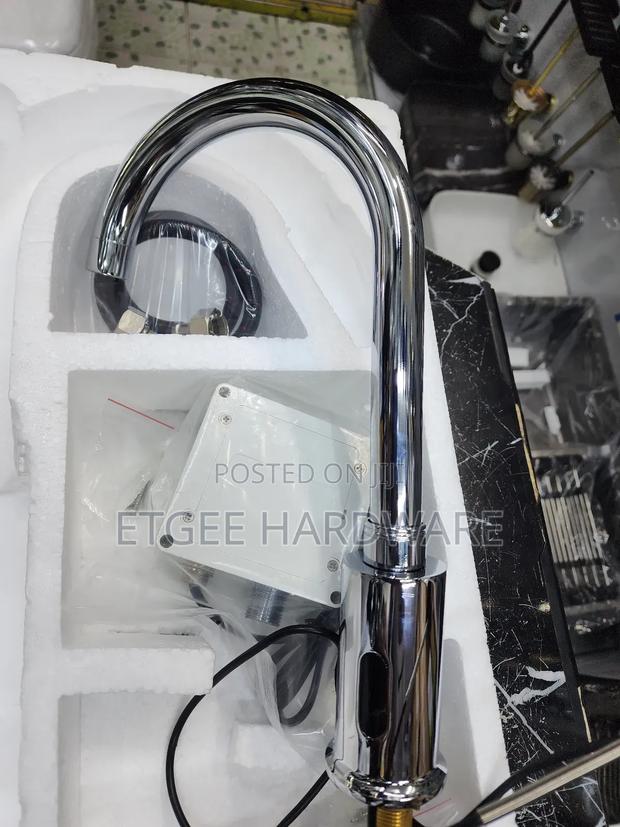 Sensor Pillar Tap S - main view