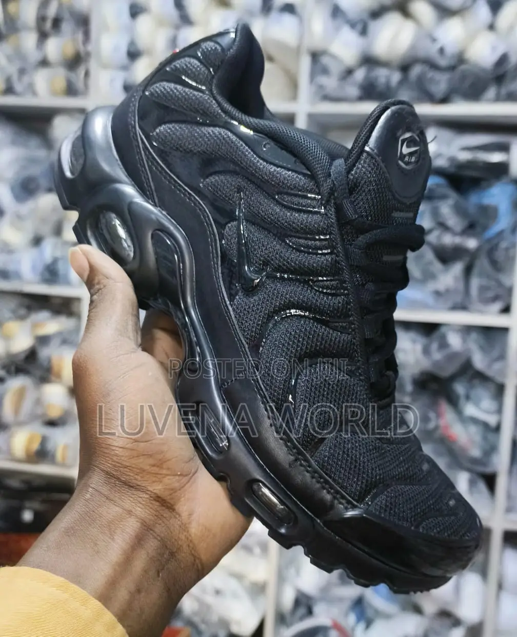 Nike TN Sneakers