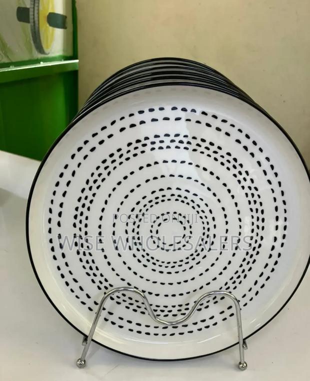 Set Of 6 Dinner Serving Ceramic Plates• ^ - main view