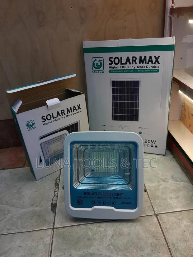 Super Bright 200w Solar Flood Lights.