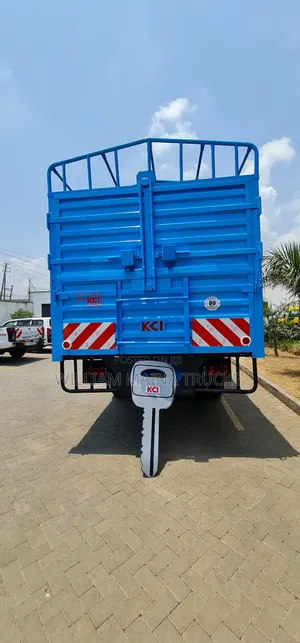 Isuzu FRR 90 2024 White