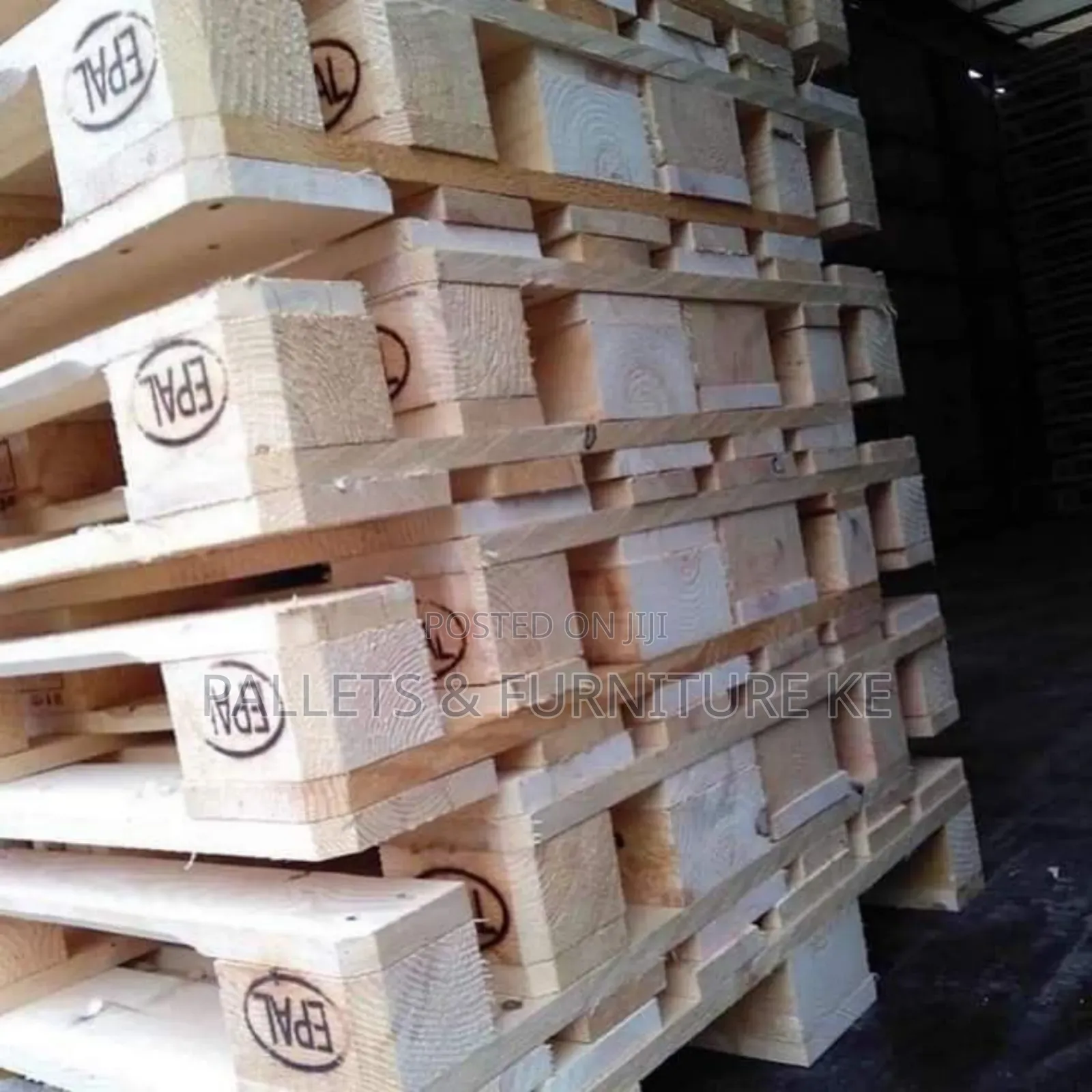 Multi-Use Shipping Pallets