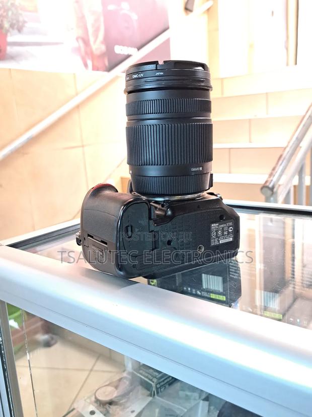 Nikon DSLR D7100 - thumbnail 5