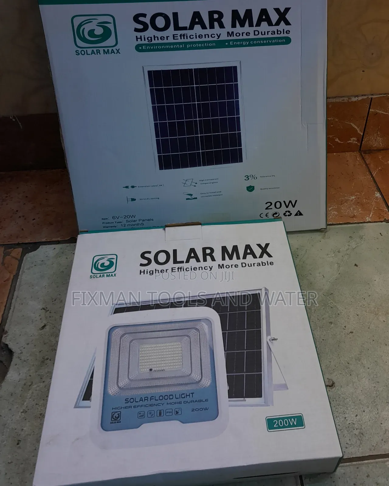 Solar Max Flood Light 200 Watts + Solar Panel