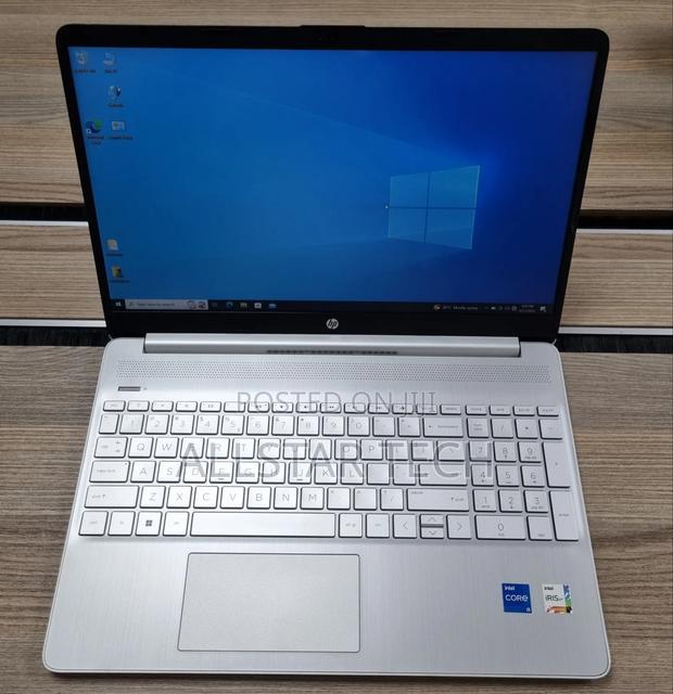Laptop HP 15 8GB Intel Core I5 SSD 512GB - main view