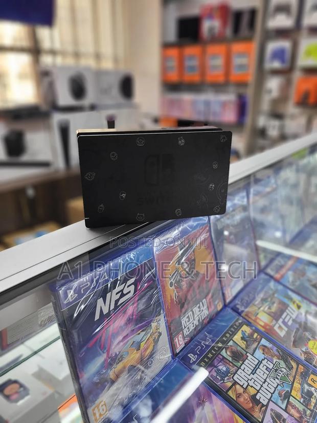 Nintendo Switch Charging Dock - thumbnail 2