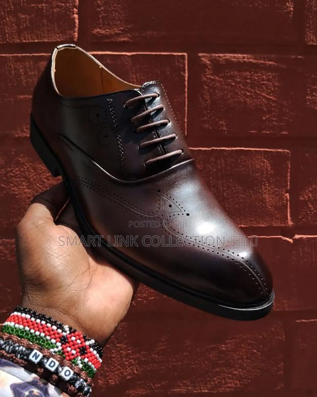 Laced Officials Shoe