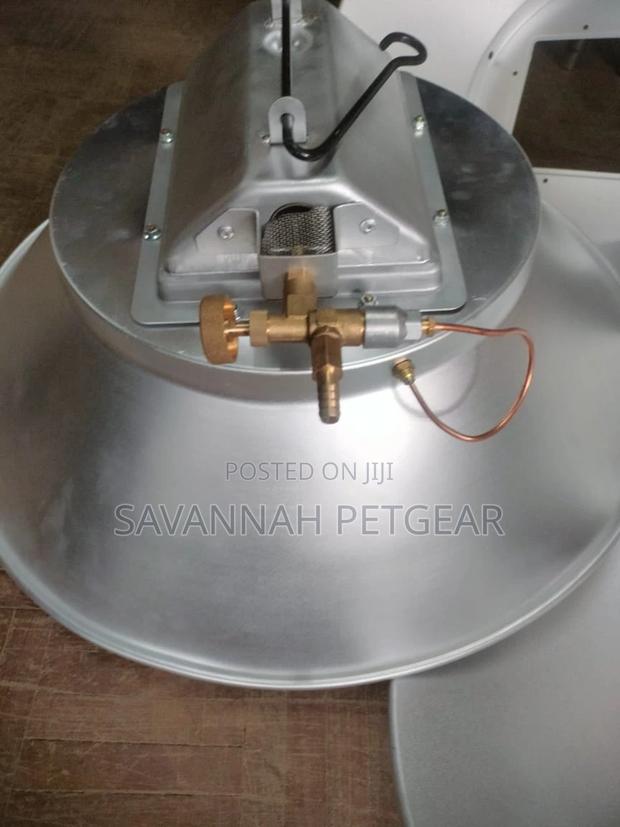 Infrared Brooder Heater Poultry Warmer - 1500 Chicks - thumbnail 3