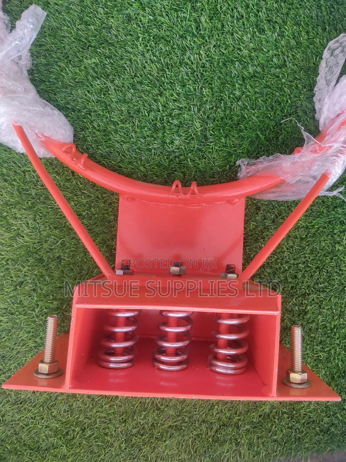 Hanging Basketball Hoop/Ring, 44 Inch With Springs Imported