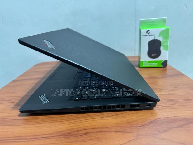 Laptop Lenovo ThinkPad X280 8GB Intel Core I7 SSD 256GB - thumbnail 2