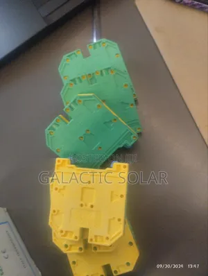 Yellow Green Terminal Blocks 82a