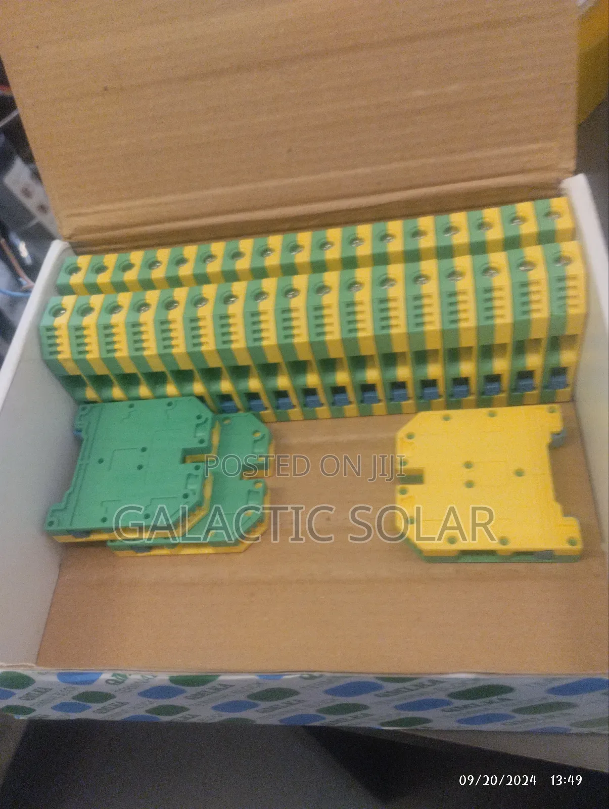 Earth Terminal Blocks 82a