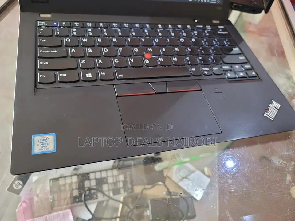 Laptop Lenovo ThinkPad X280 4GB Intel Core I5 SSD 256GB