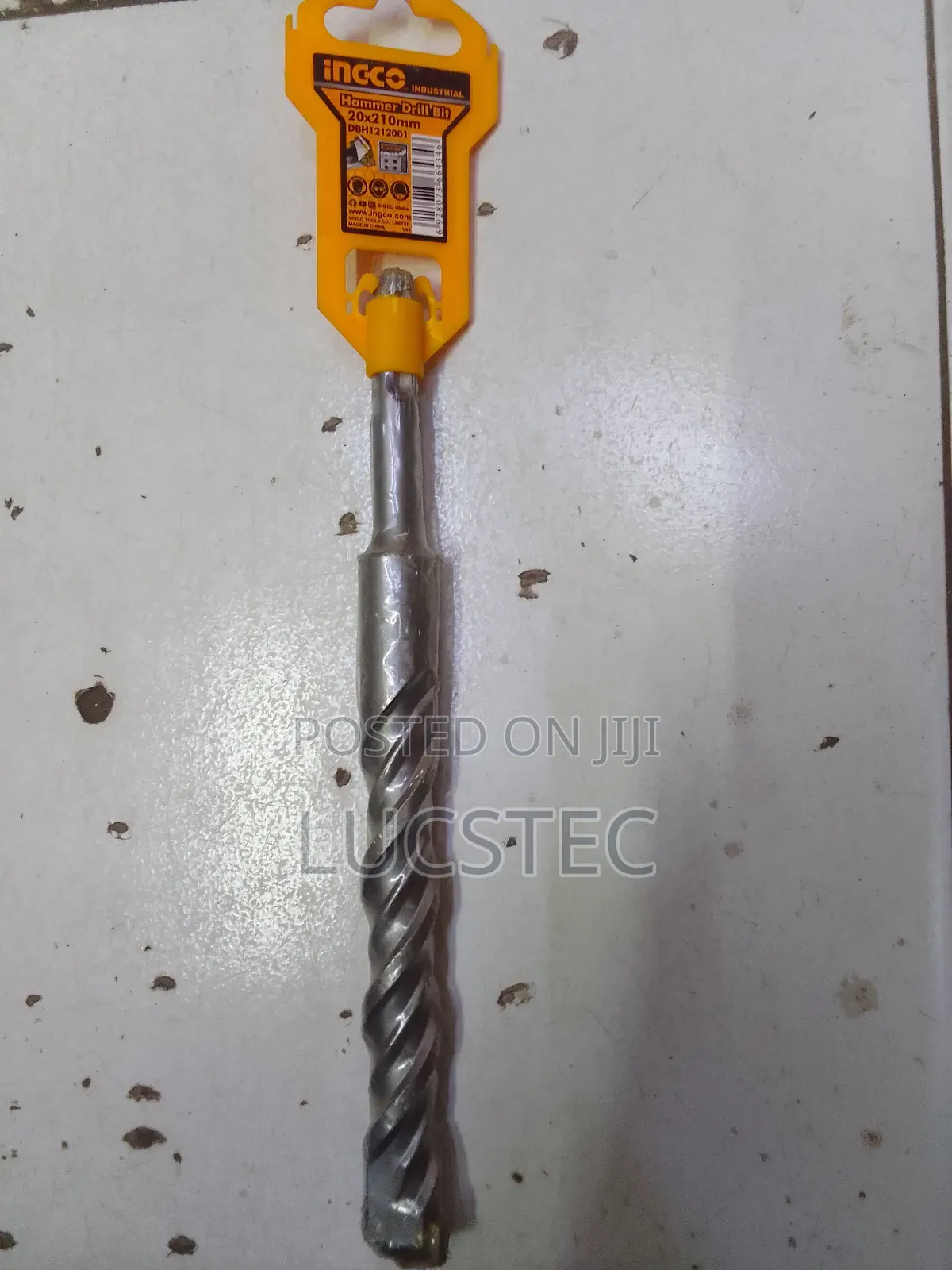 INGCO DBH1212001 Hammer Drill Bit 20×210mm