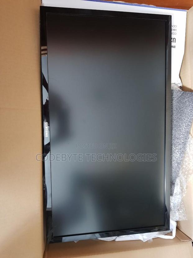 Usb-C Monitor Samsung Viewfinity S8 32" Uhd Hdr``
