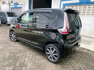 Nissan Dayz Highway Star G 2017 Purple