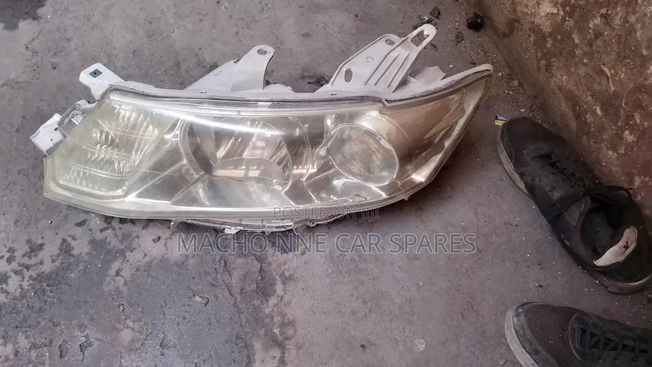 Toyota Allion 260 Non Xenon Headlight
