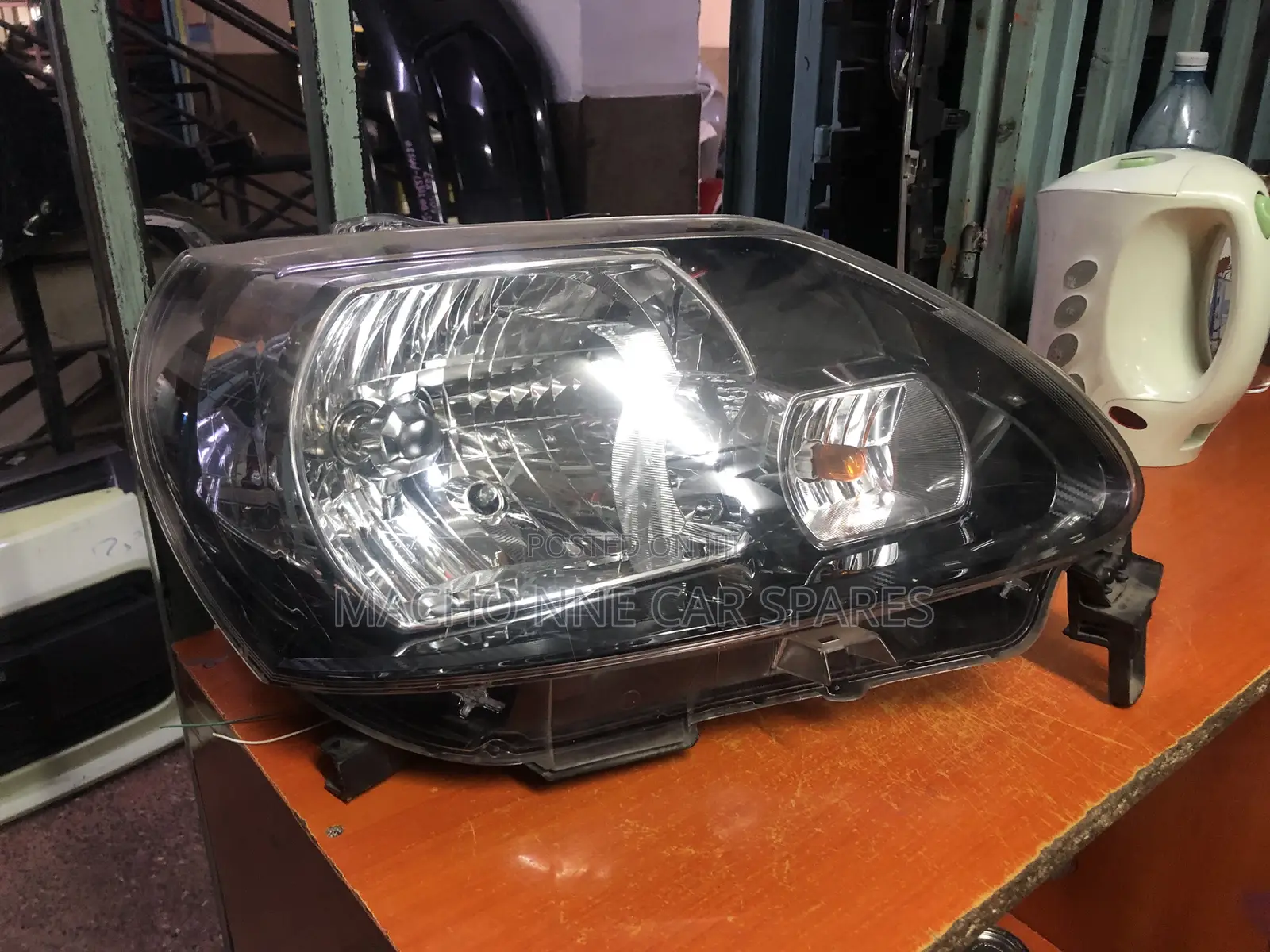 Toyota Porte 2013 Non Xenon Headlight