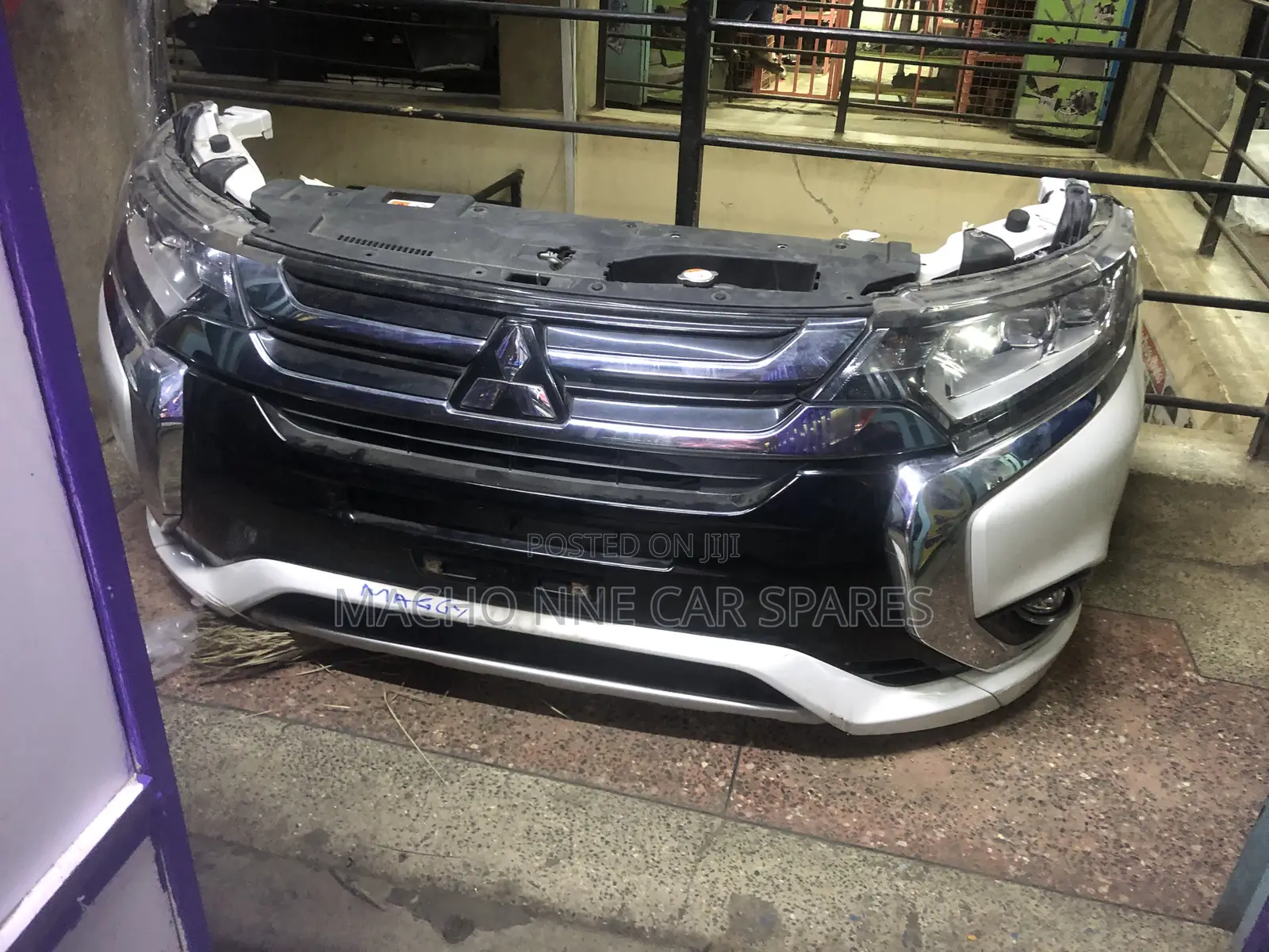 Mitsubishi Outlander 2017 Nosecut Assembly