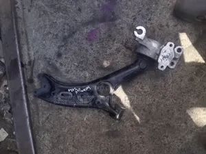 Honda CR-V 2020 Control Arms