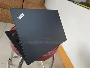 Laptop Lenovo Thinkpad T490s 8GB Intel Core I5 SSD 256GB