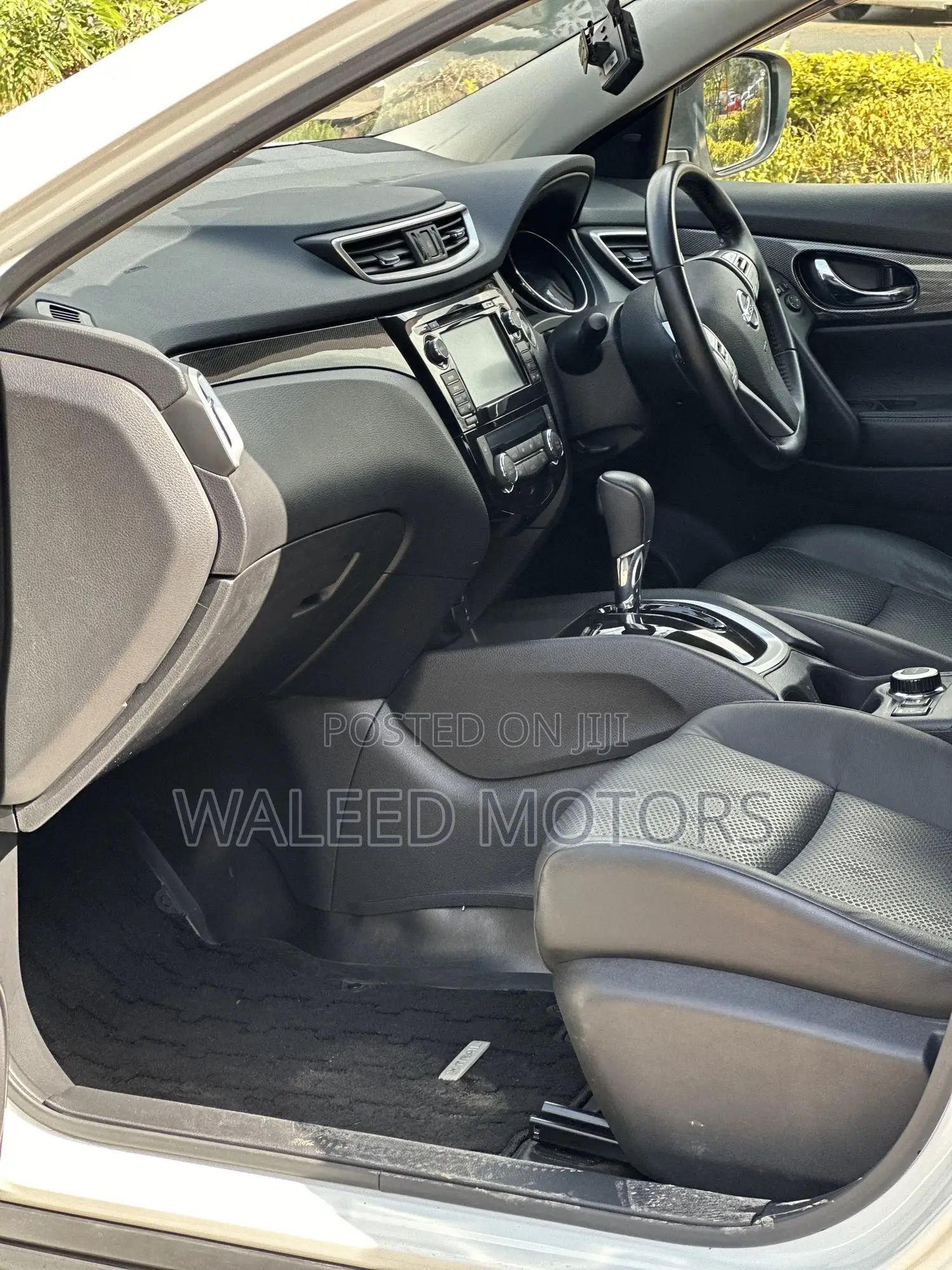 Nissan XTrail 2017 Pearl in Kilimani Cars, Waleed Saleem Jiji.co.ke