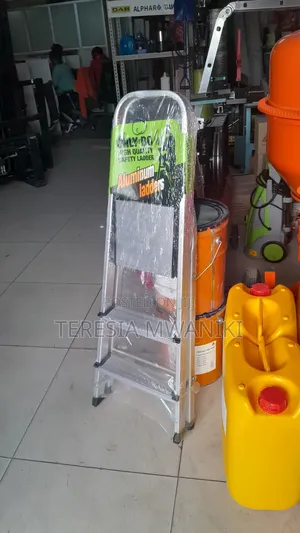 3 Step Aluminium Ladder Available/ A Type