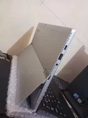 Laptop Lenovo Miix 630 8GB Intel Core i7 SSD 256GB