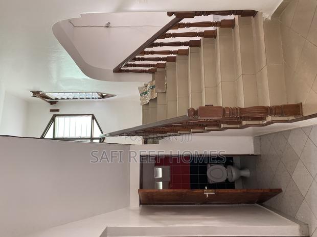 4bdrm Maisonette in Nyali for rent - thumbnail 12