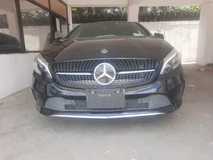 Mercedes-Benz A-Class 2018 Black