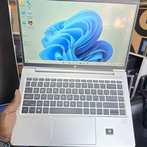 Laptop HP ProBook 440 G9 16GB AMD Ryzen 7 SSD 256GB