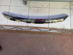 Harrier New Model Bonnet Chrome