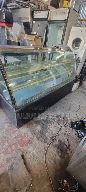 Cake Commercial Chiller - main view