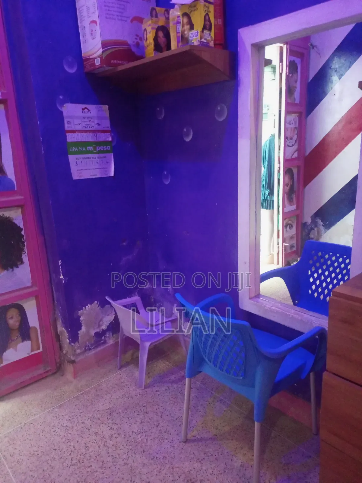 Salon on Sale,Fully Equipped and Operating