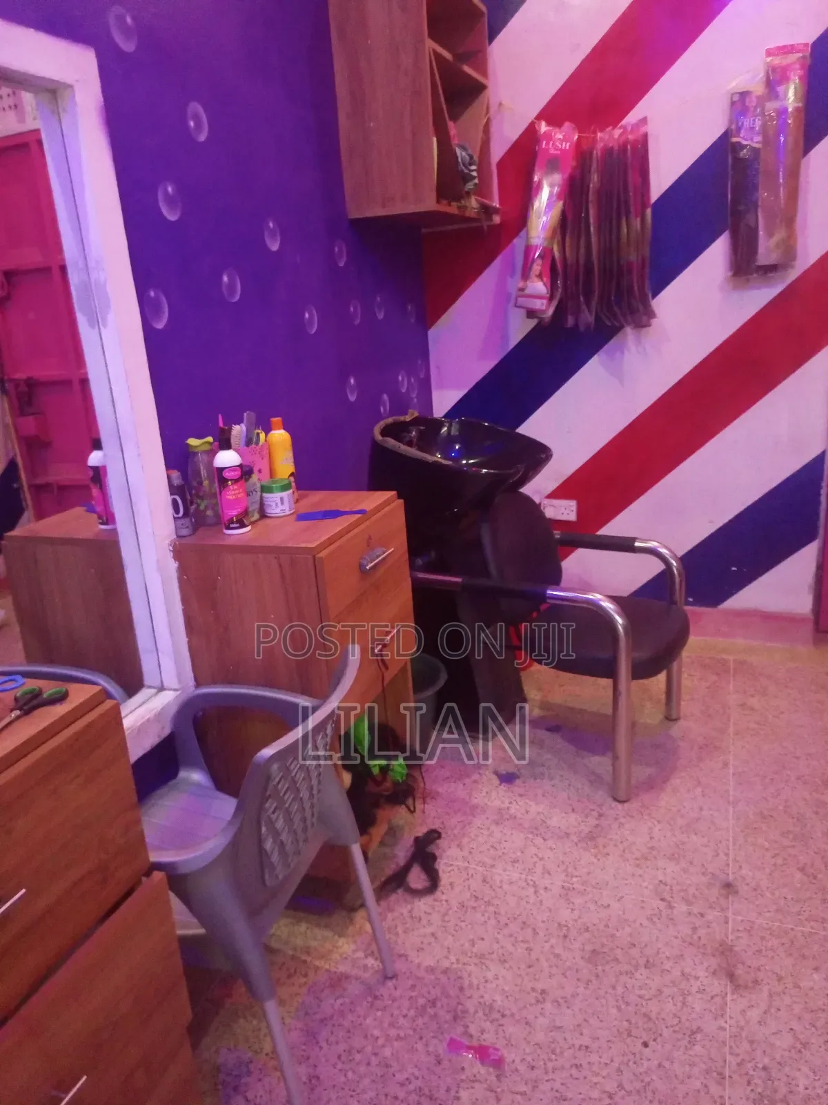 Salon on Sale,Fully Equipped and Operating
