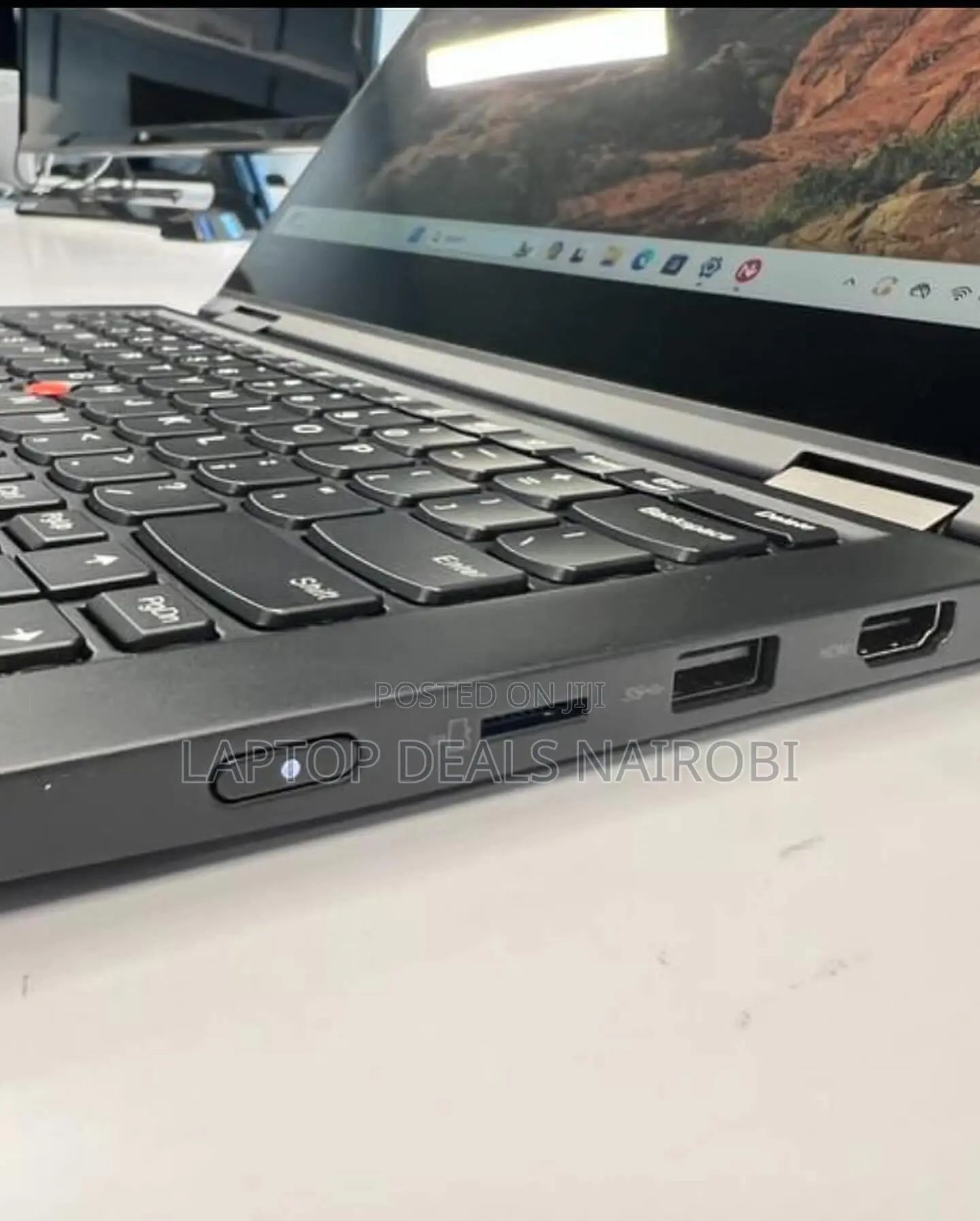 Laptop Lenovo ThinkPad X390 Yoga 16GB Intel Core I5 SSD 256GB