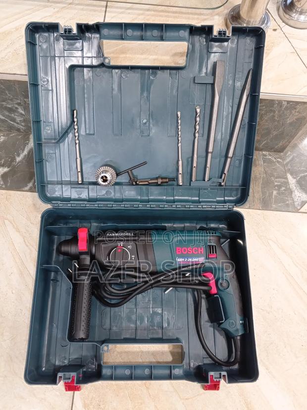 Bosch Hilt Drill - thumbnail 3
