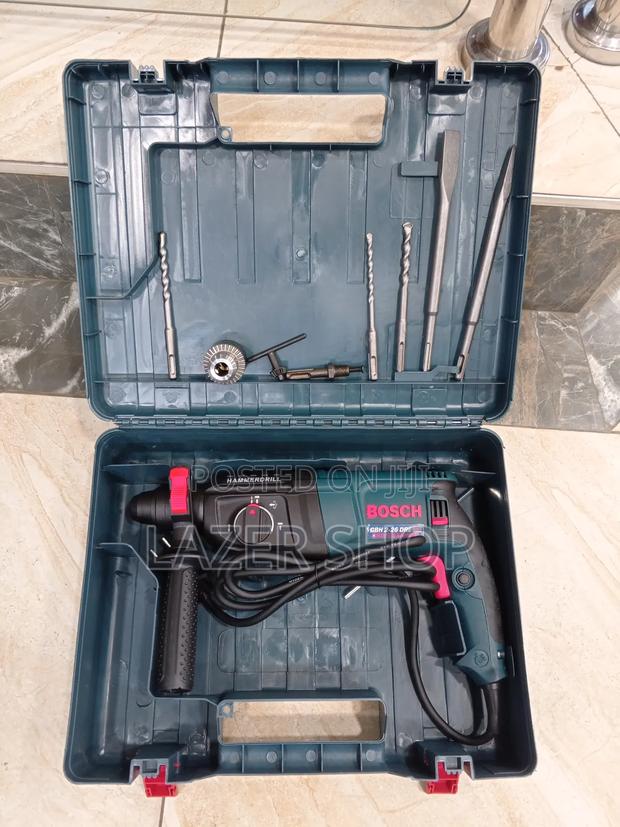 Bosch Hilt Drill - thumbnail 4