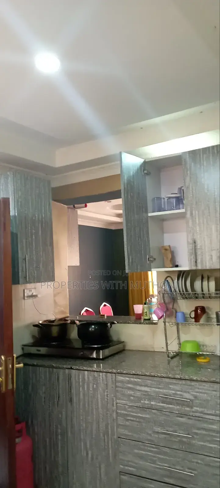 4bdrm Maisonette in Muthwani for sale